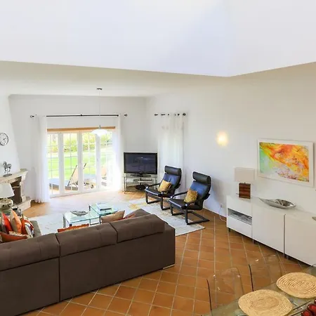 Casa Magnolia Village de vacances Amoreira (Leiria)